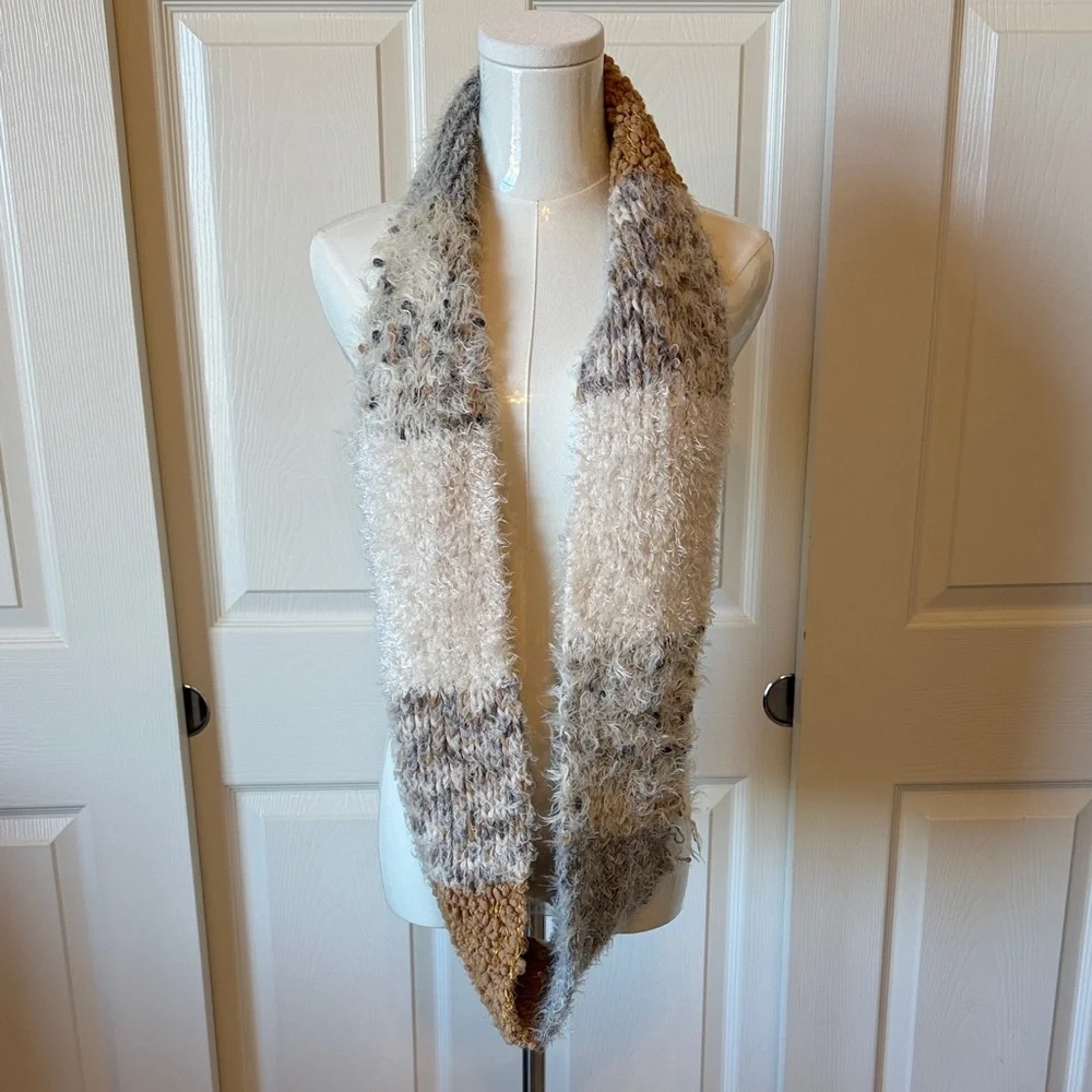 Chic Fluffy Textured Infinity Scarf in Gray, Tan and Cream Size OS